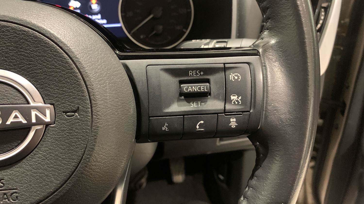 Used Nissan X-Trail 2024 for sale - 77388297: Photo 25