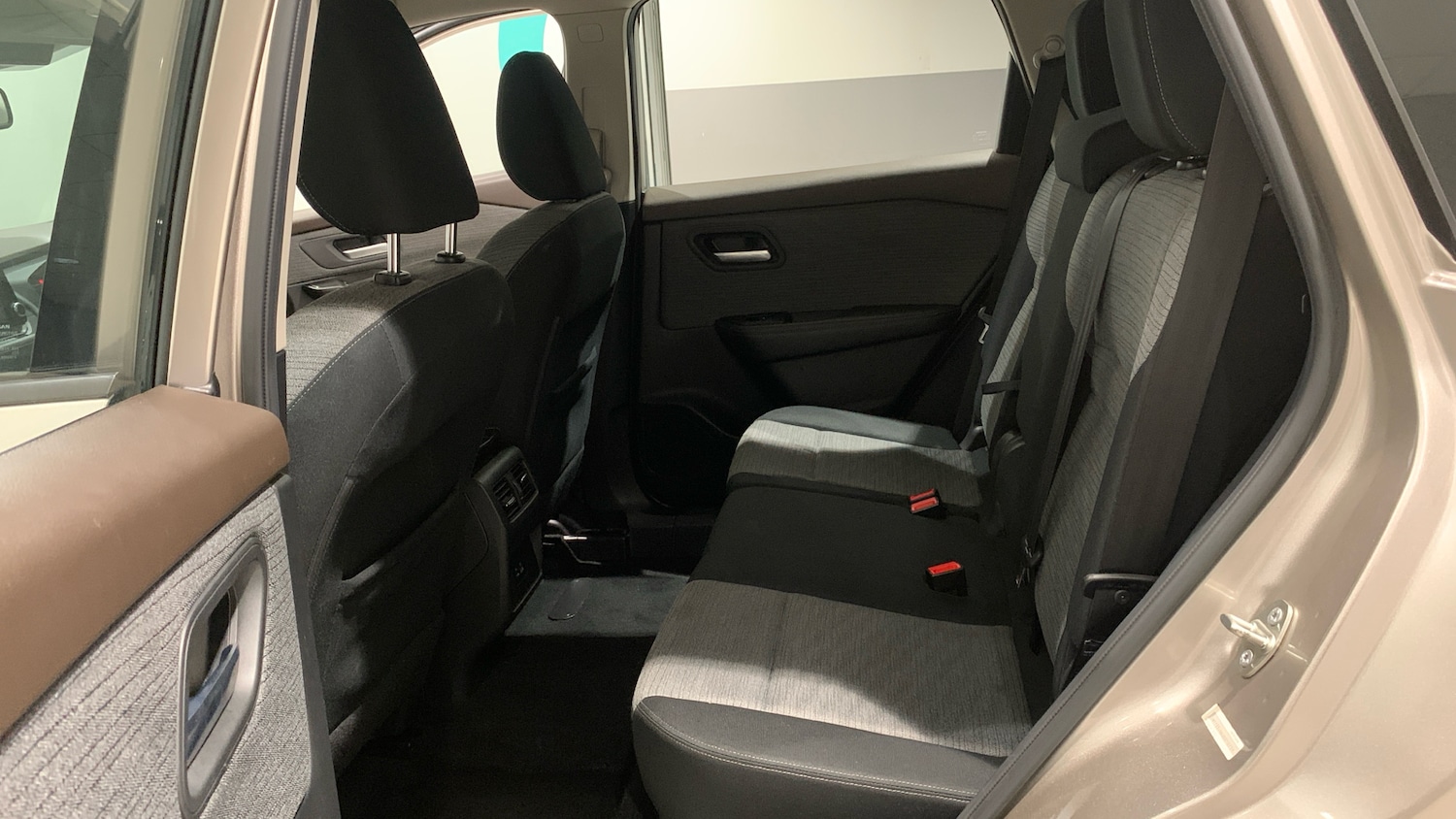 Used Nissan X-Trail 2024 for sale - 77388297: Photo 33