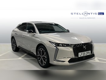 2025 - 1.6 E-TENSE 12.4kWh Rivoli Hatchback 5dr Petrol Plug-in Hybrid EAT8 Euro 6