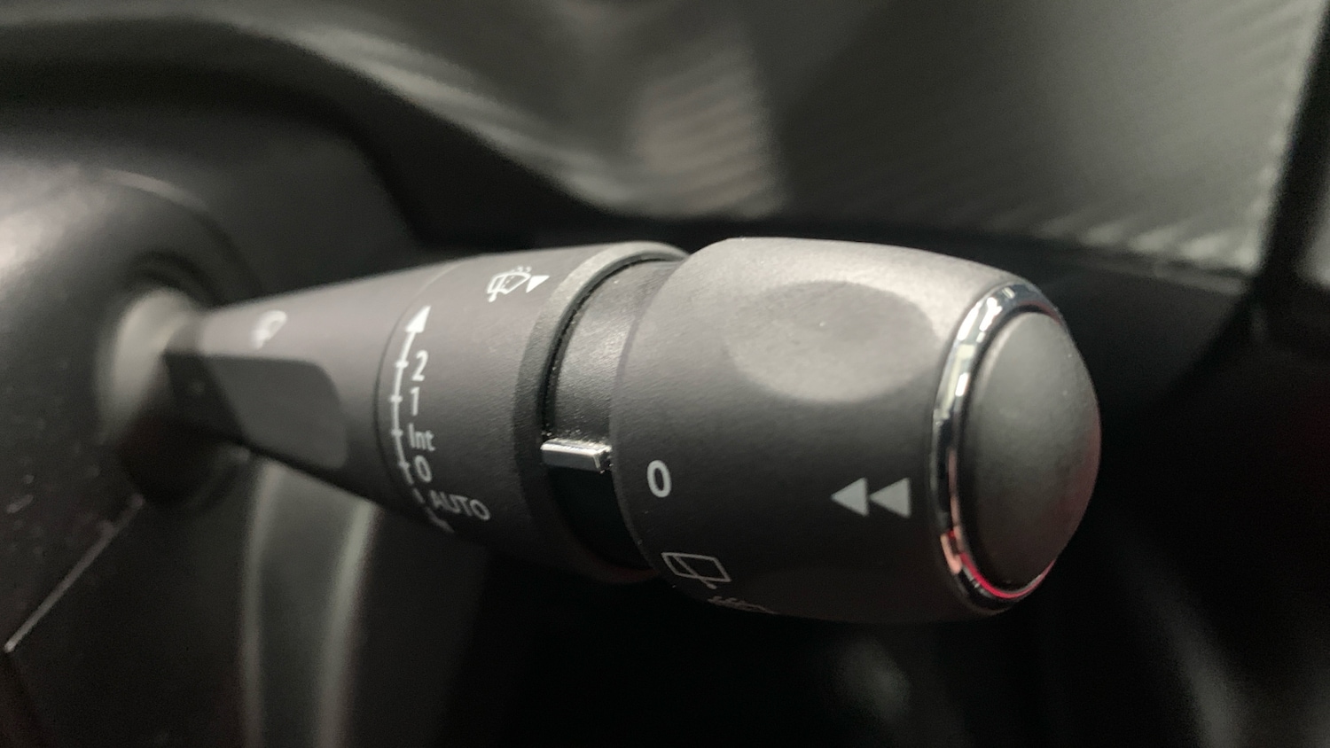 Used Peugeot 2008 2021 for sale - 77075236: Photo 29