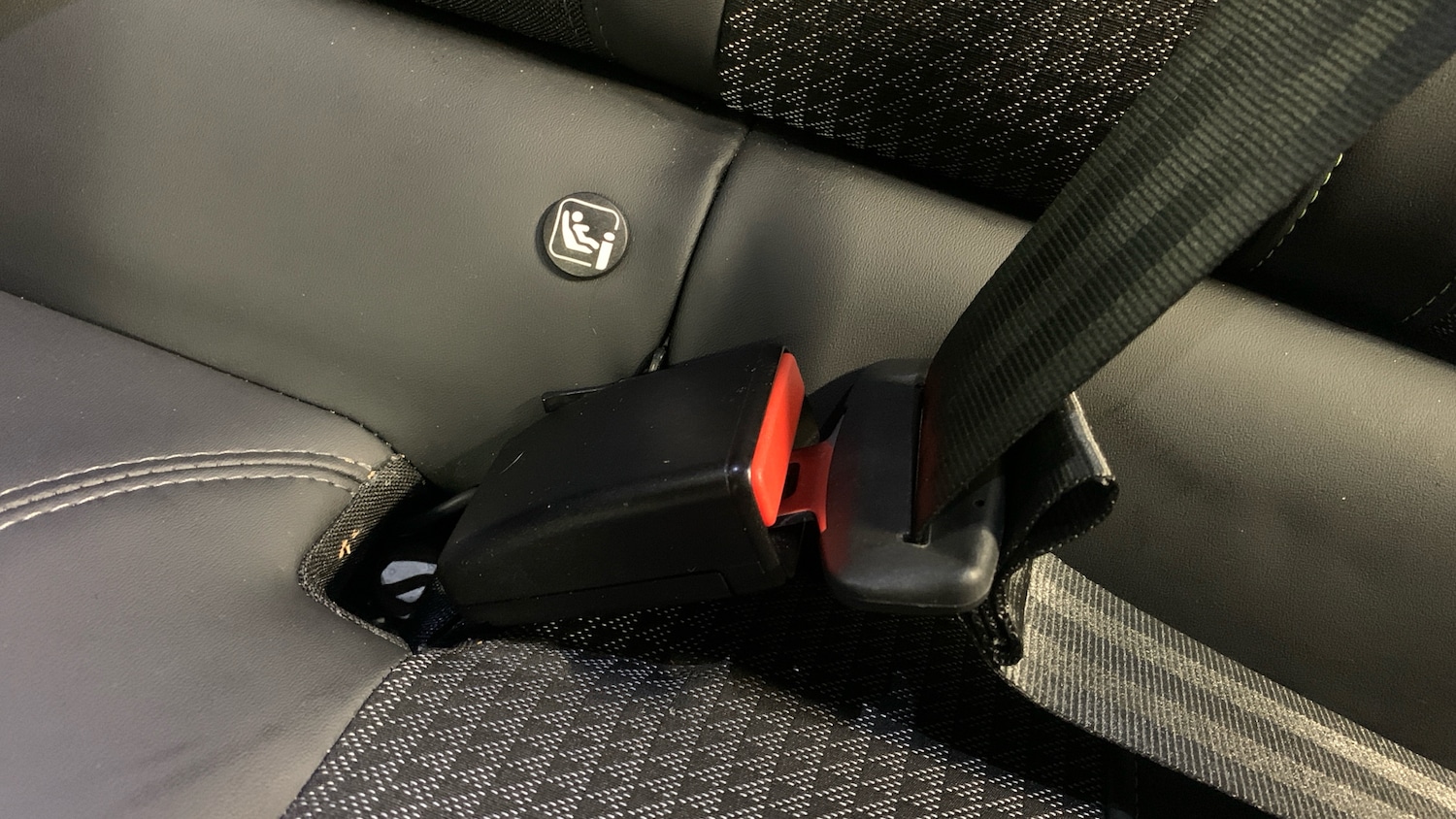 Used Peugeot 2008 2021 for sale - 77075236: Photo 36