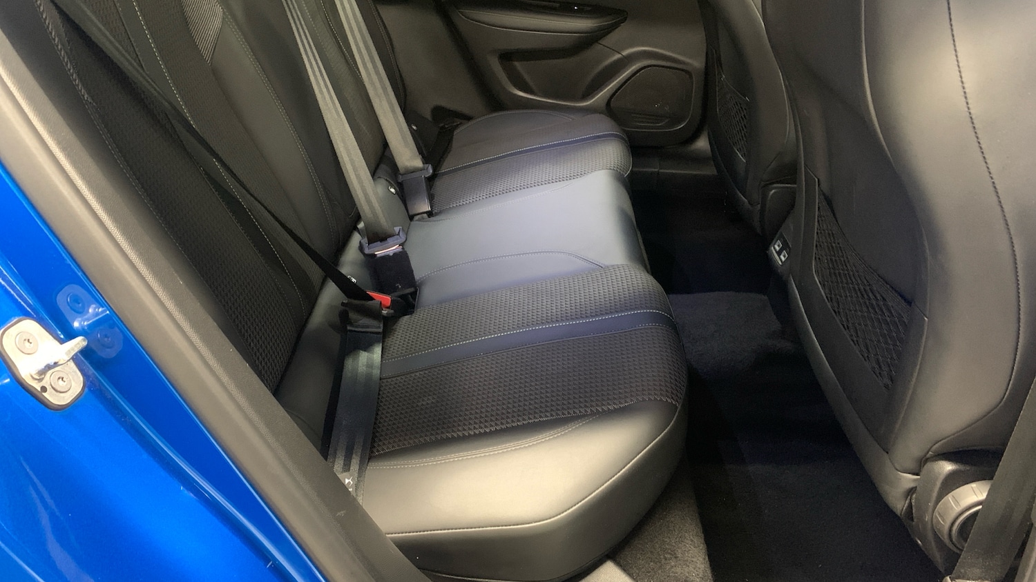 Used Peugeot 2008 2021 for sale - 77075236: Photo 43