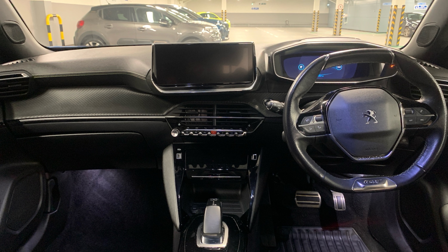 Used Peugeot 2008 2021 for sale - 77075236: Photo 5