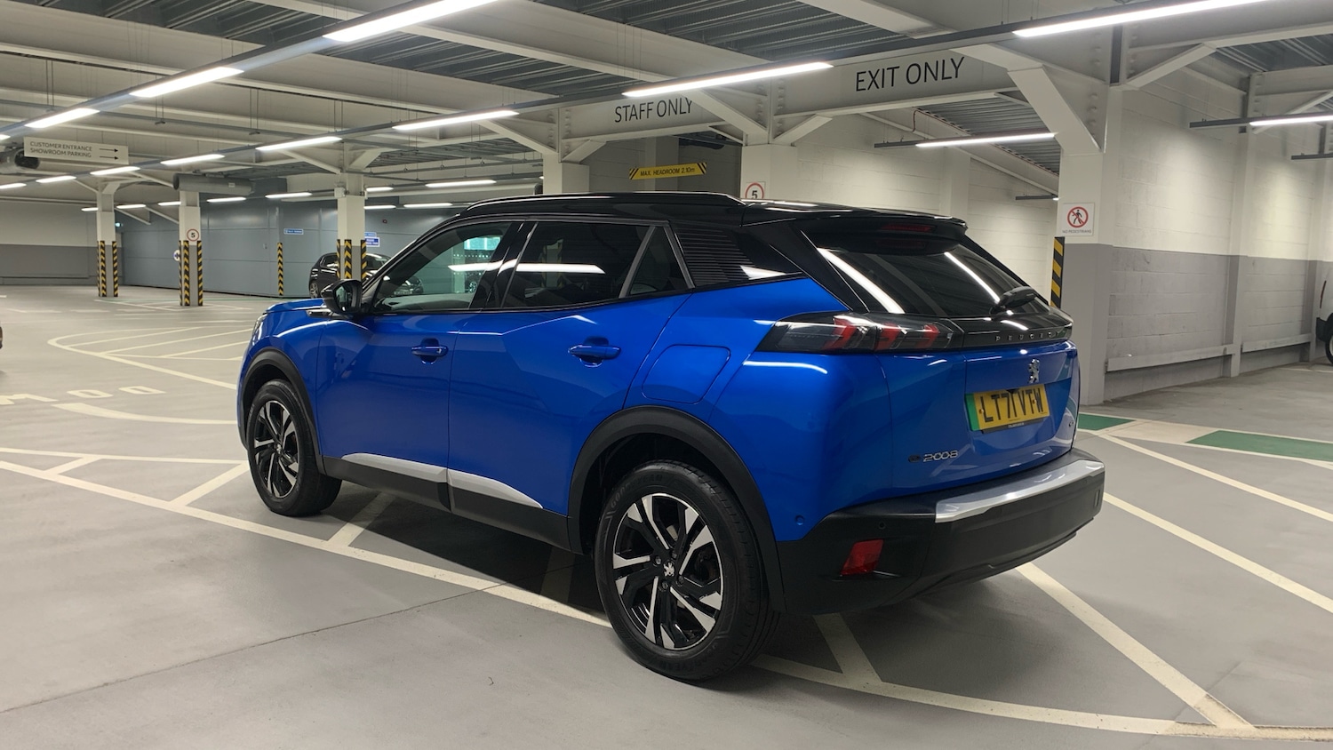 Used Peugeot 2008 2021 for sale - 77075236: Photo 6