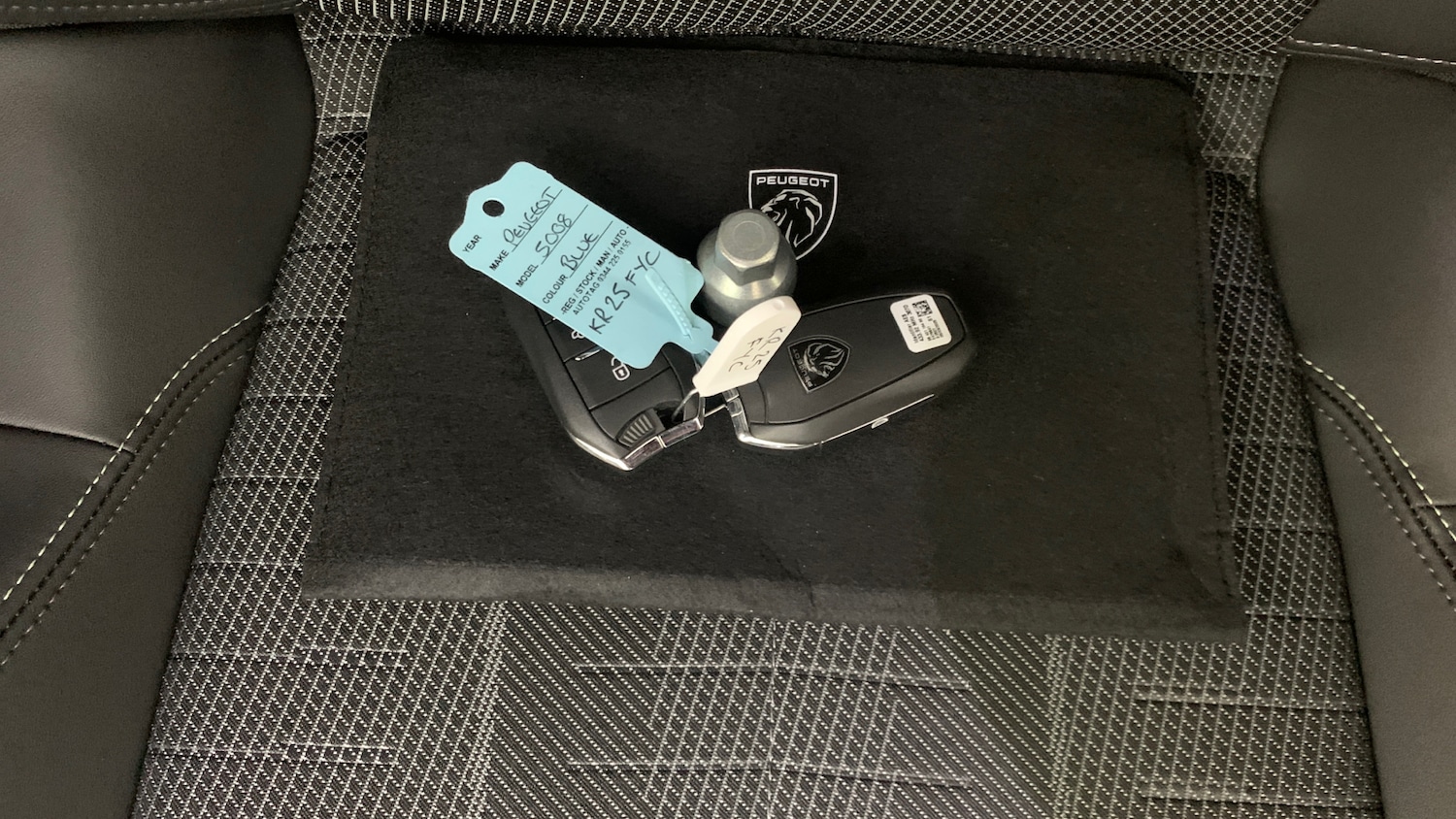 Used Peugeot 5008 2025 for sale - 76586412: Photo 44