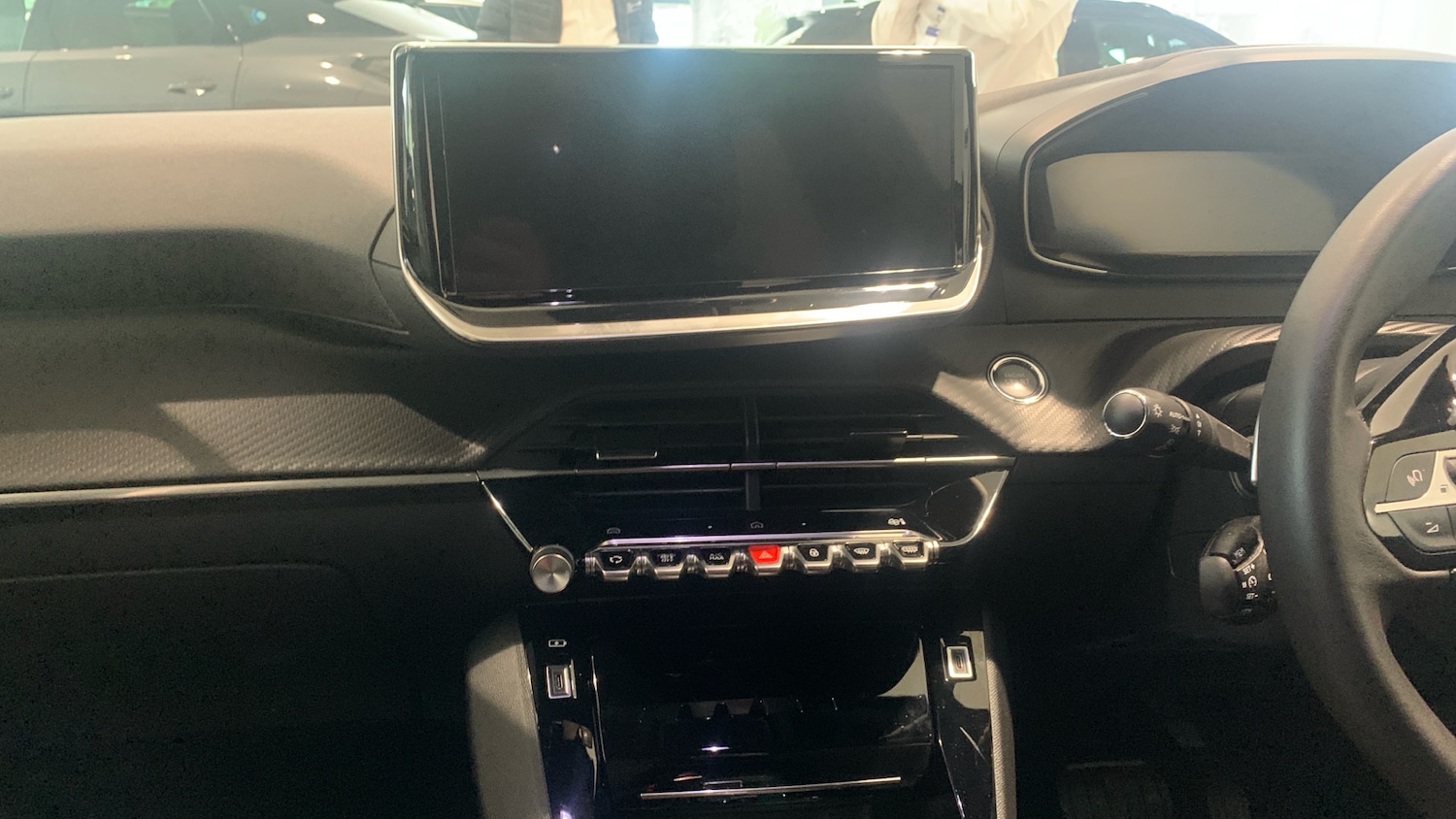 Used Peugeot 2008 2024 for sale - 75929327: Photo 10