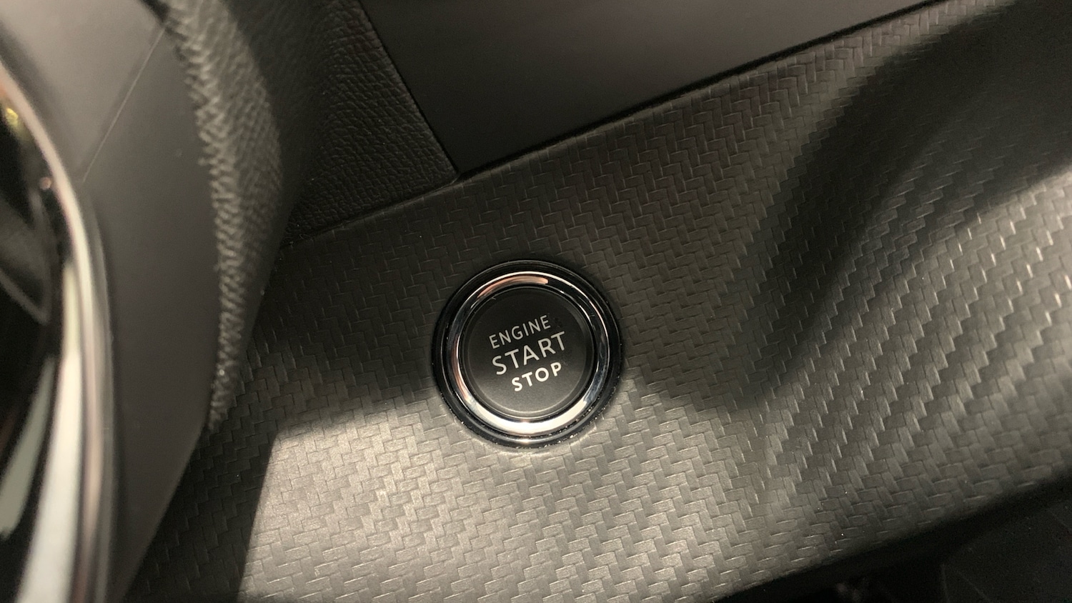 Used Peugeot 2008 2024 for sale - 75929327: Photo 38