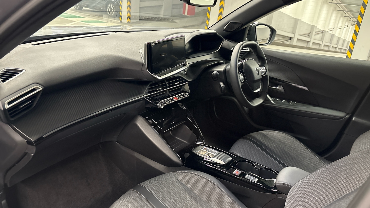 Used Peugeot 2008 2025 for sale - 77075207: Photo 13