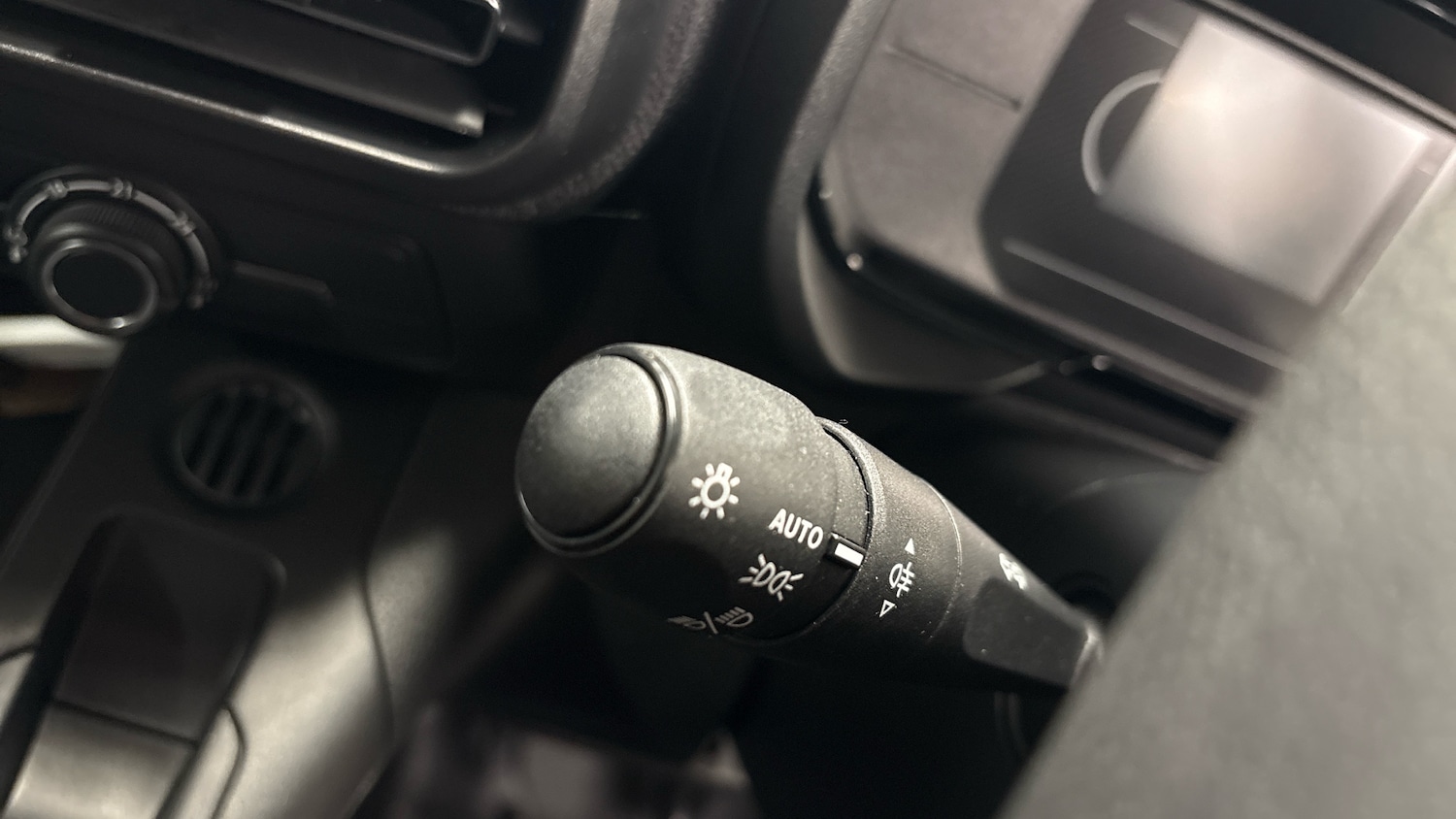 Used Fiat Doblo 2025 for sale - 77599575: Photo 27