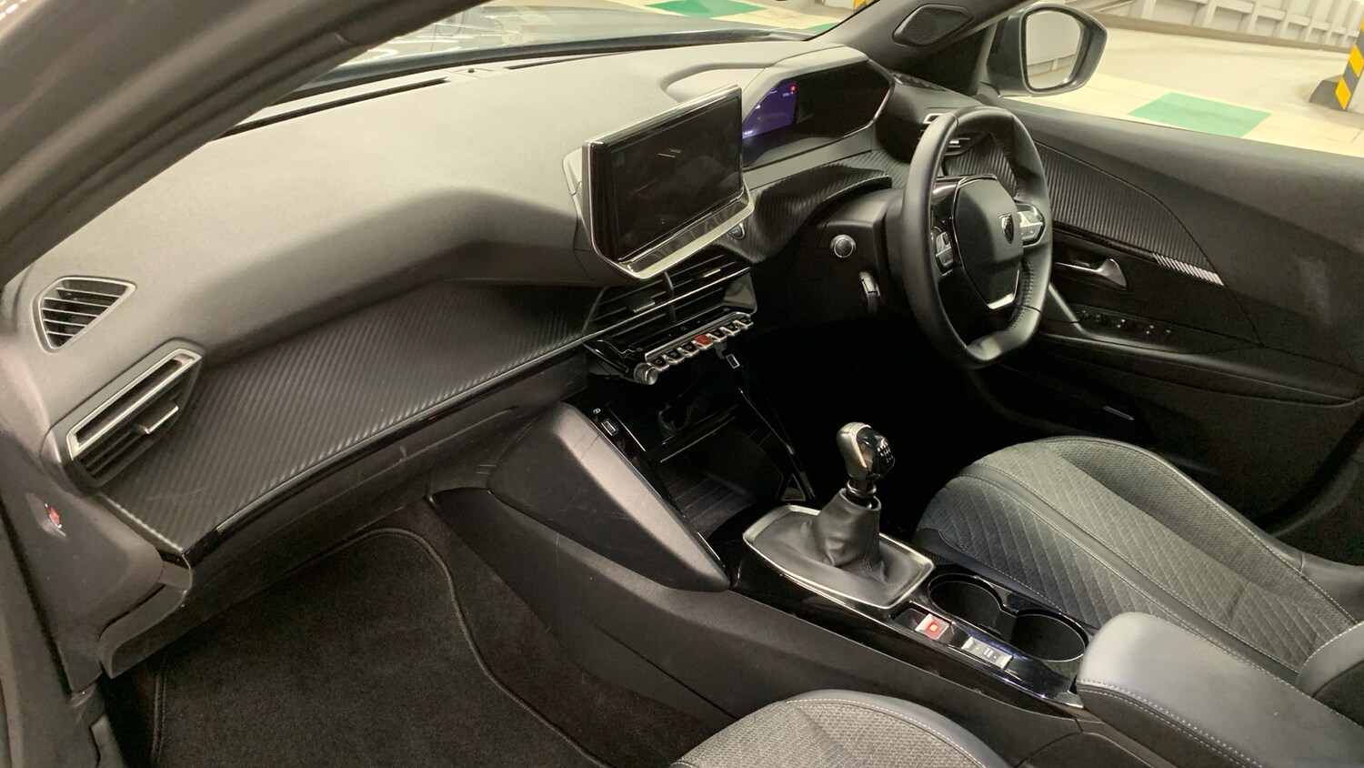 Used Peugeot 2008 2024 for sale - 77599611: Photo 12