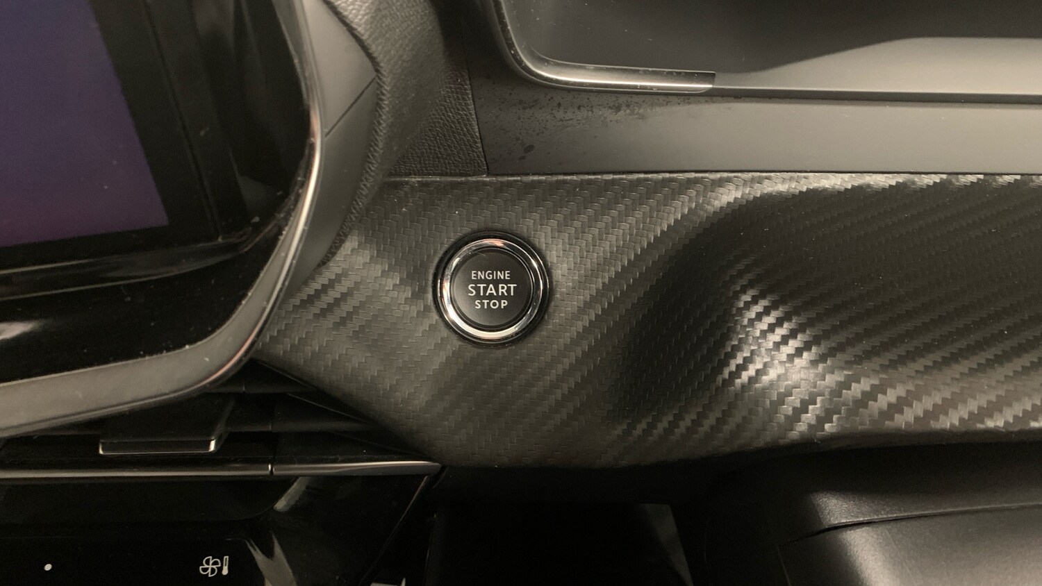 Used Peugeot 2008 2024 for sale - 77599611: Photo 40