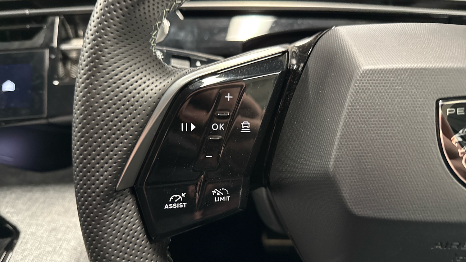 Used Peugeot 3008 2024 for sale - 77244468: Photo 24