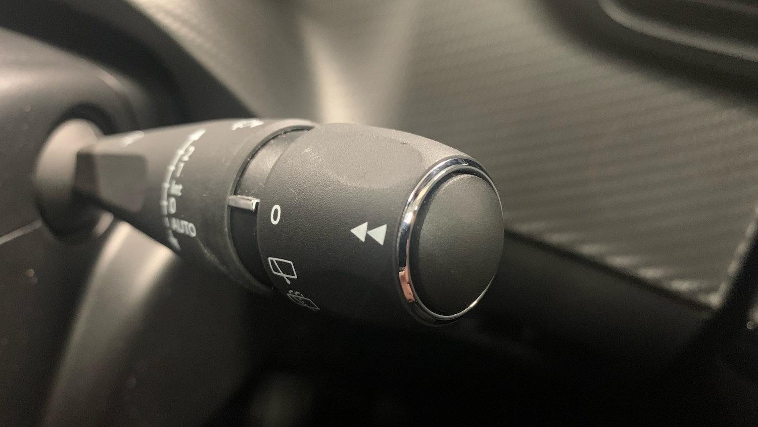 Used Peugeot 2008 2025 for sale - 76914355: Photo 28