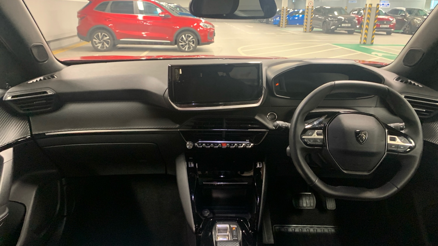 Used Peugeot 2008 2025 for sale - 76914355: Photo 4