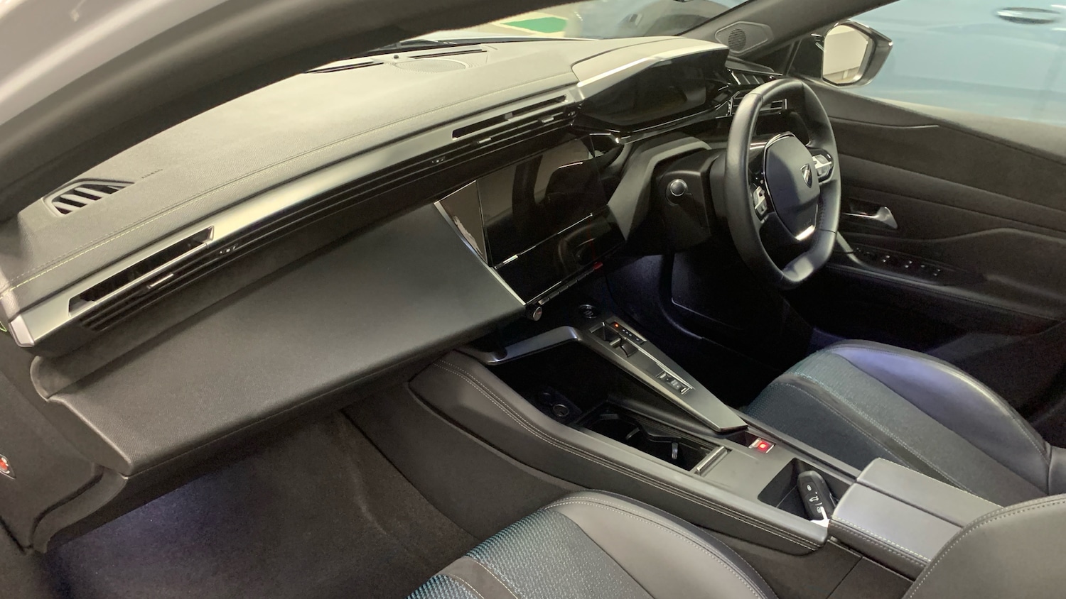 Used Peugeot 308 2024 for sale - 77306851: Photo 13