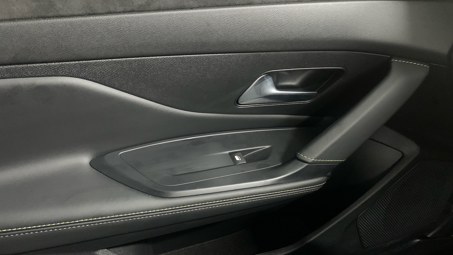 Used Peugeot 308 2024 for sale - 77306851: Photo 42