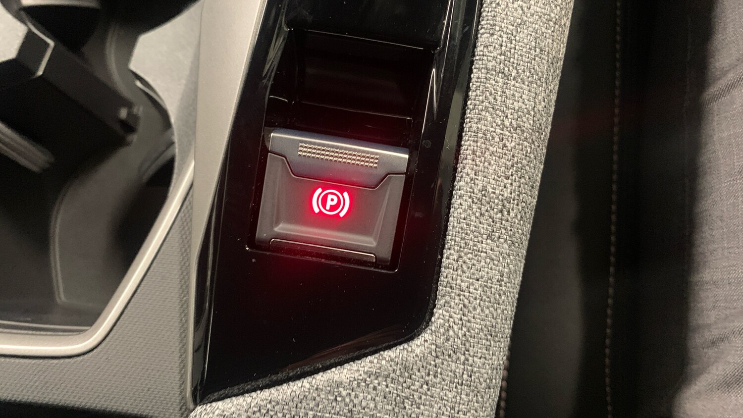 Used Peugeot 3008 2024 for sale - 76327637: Photo 21