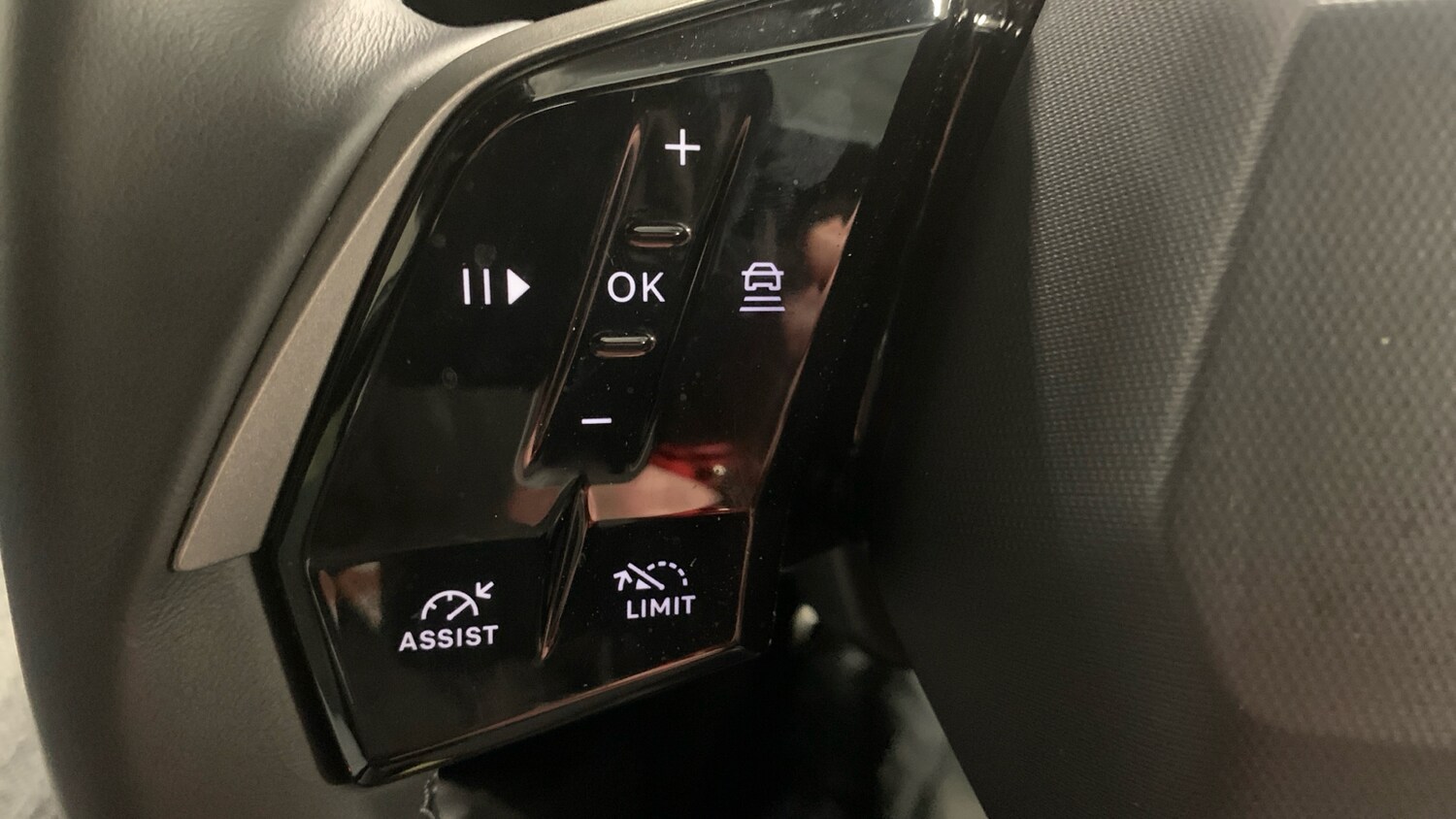 Used Peugeot 3008 2024 for sale - 76327637: Photo 23