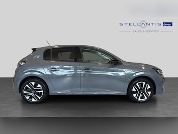 Used Peugeot 208 2023 for sale - 79026811: Photo