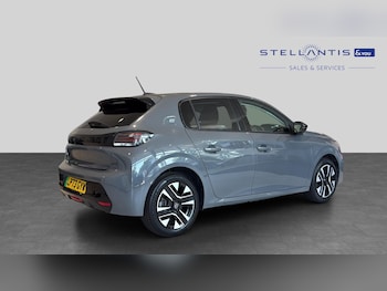Used Peugeot 208 2023 for sale - 79026811: Photo