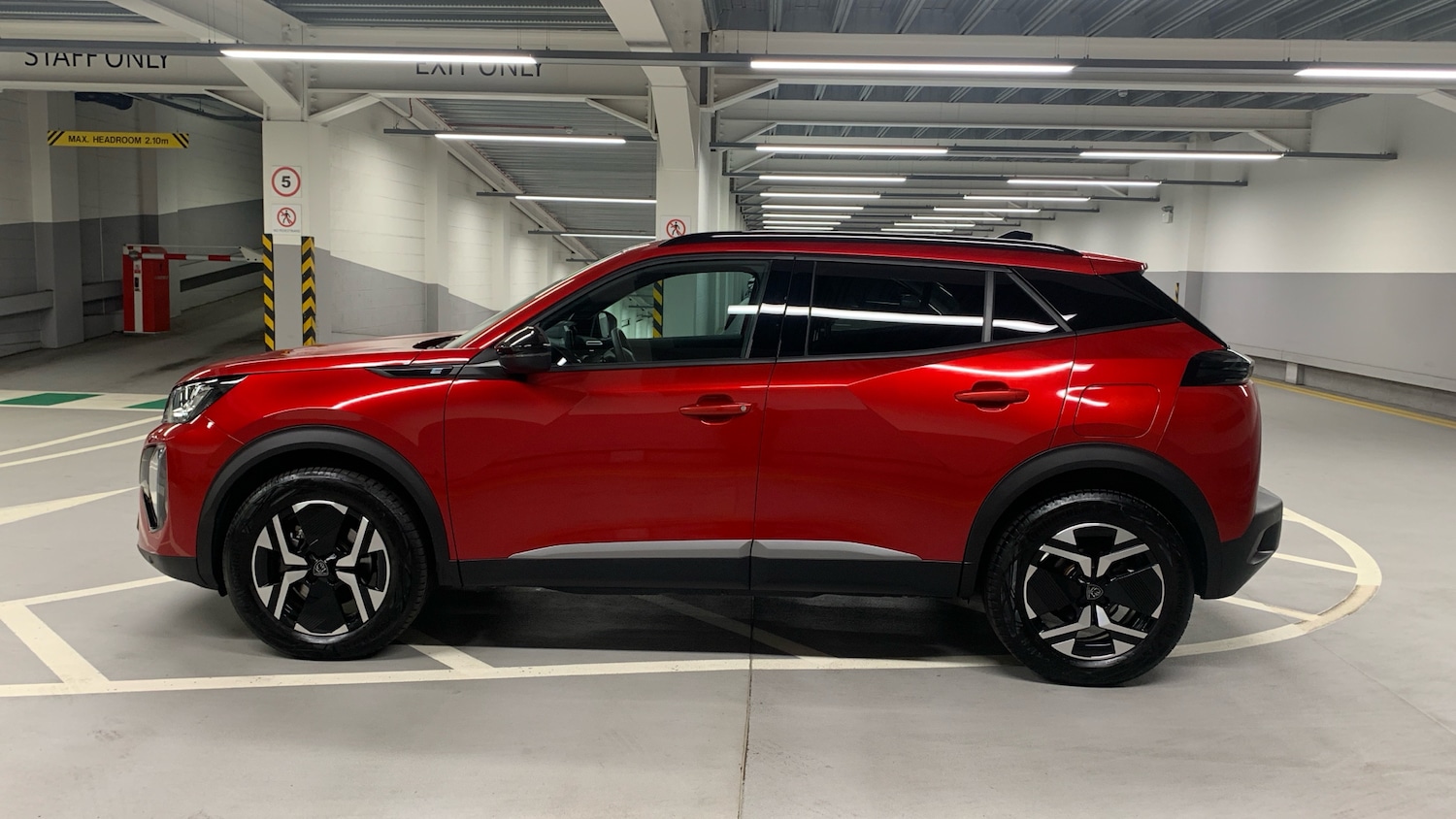 Used Peugeot 2008 2025 for sale - 76914366: Photo 6