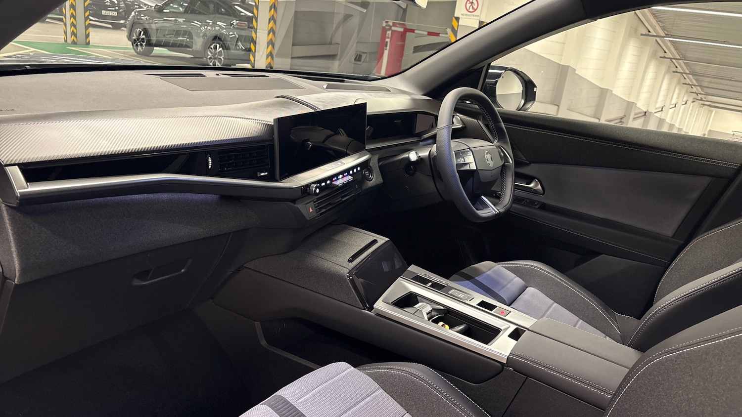 Used Vauxhall Grandland 2025 for sale - 76927444: Photo 12