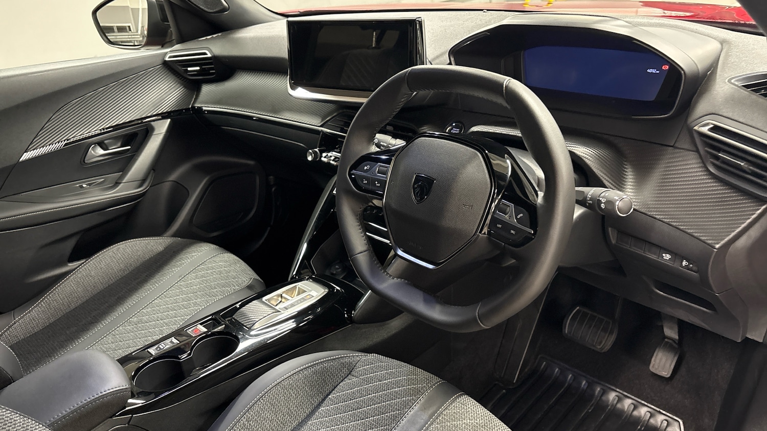 Used Peugeot 2008 2025 for sale - 76900037: Photo 11