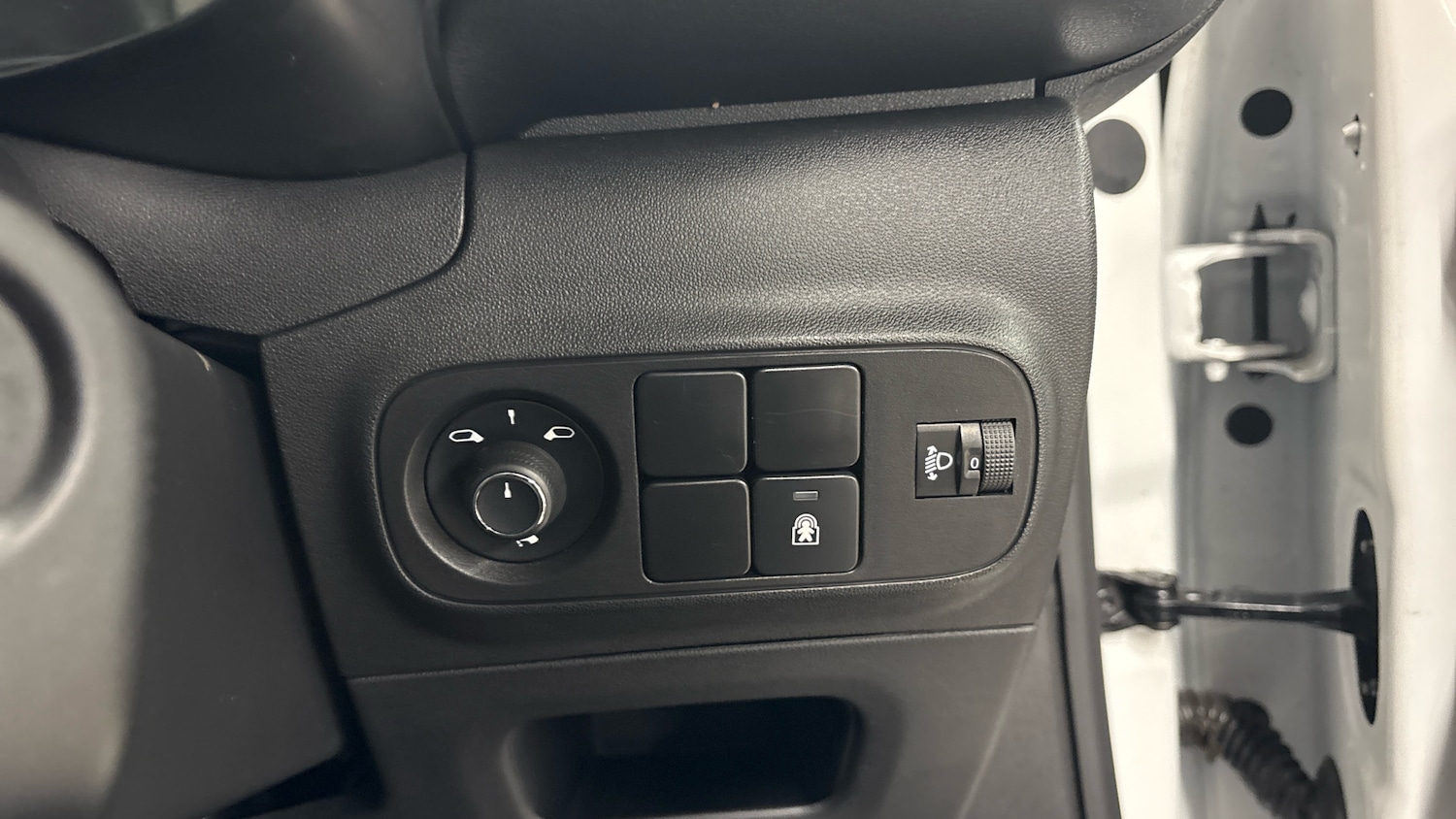 Used Citroen C3 2023 for sale - 77332461: Photo 35