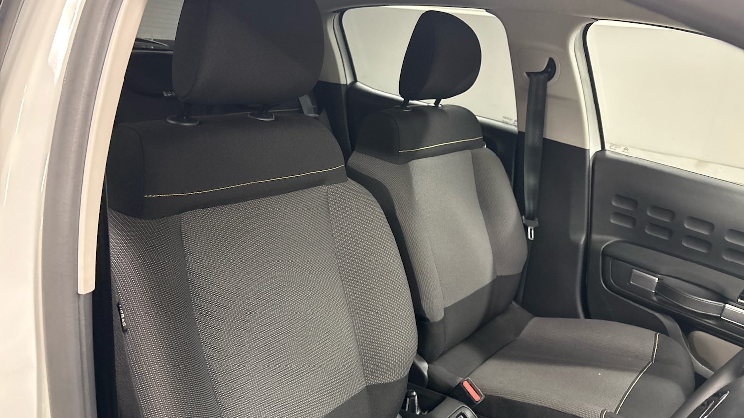 Used Citroen C3 2023 for sale - 77332461: Photo 42