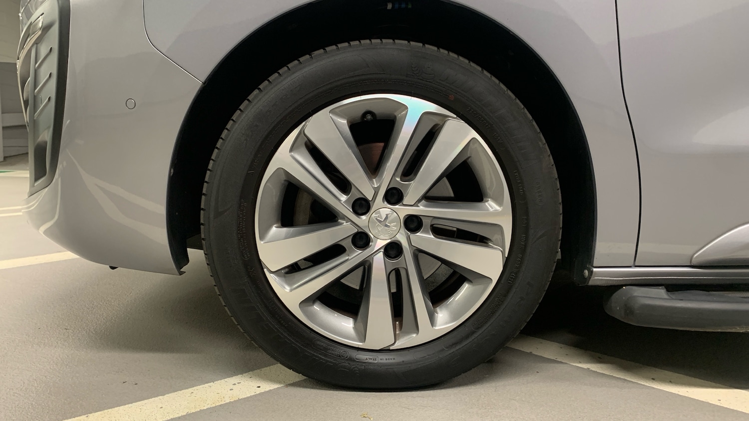 Used Peugeot Traveller 2020 for sale - 76381469: Photo 14