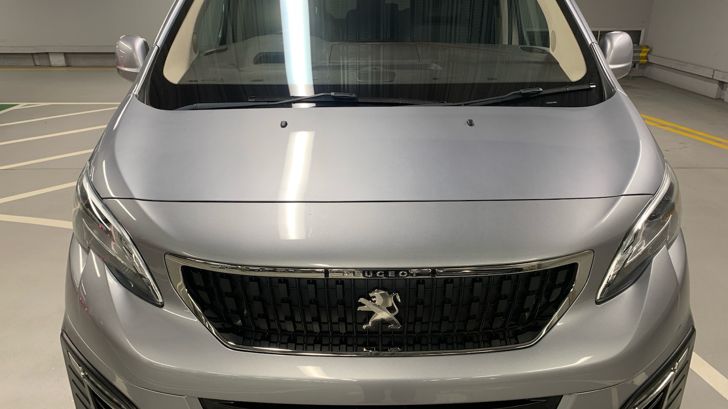 Used Peugeot Traveller 2020 for sale - 76381469: Photo 18