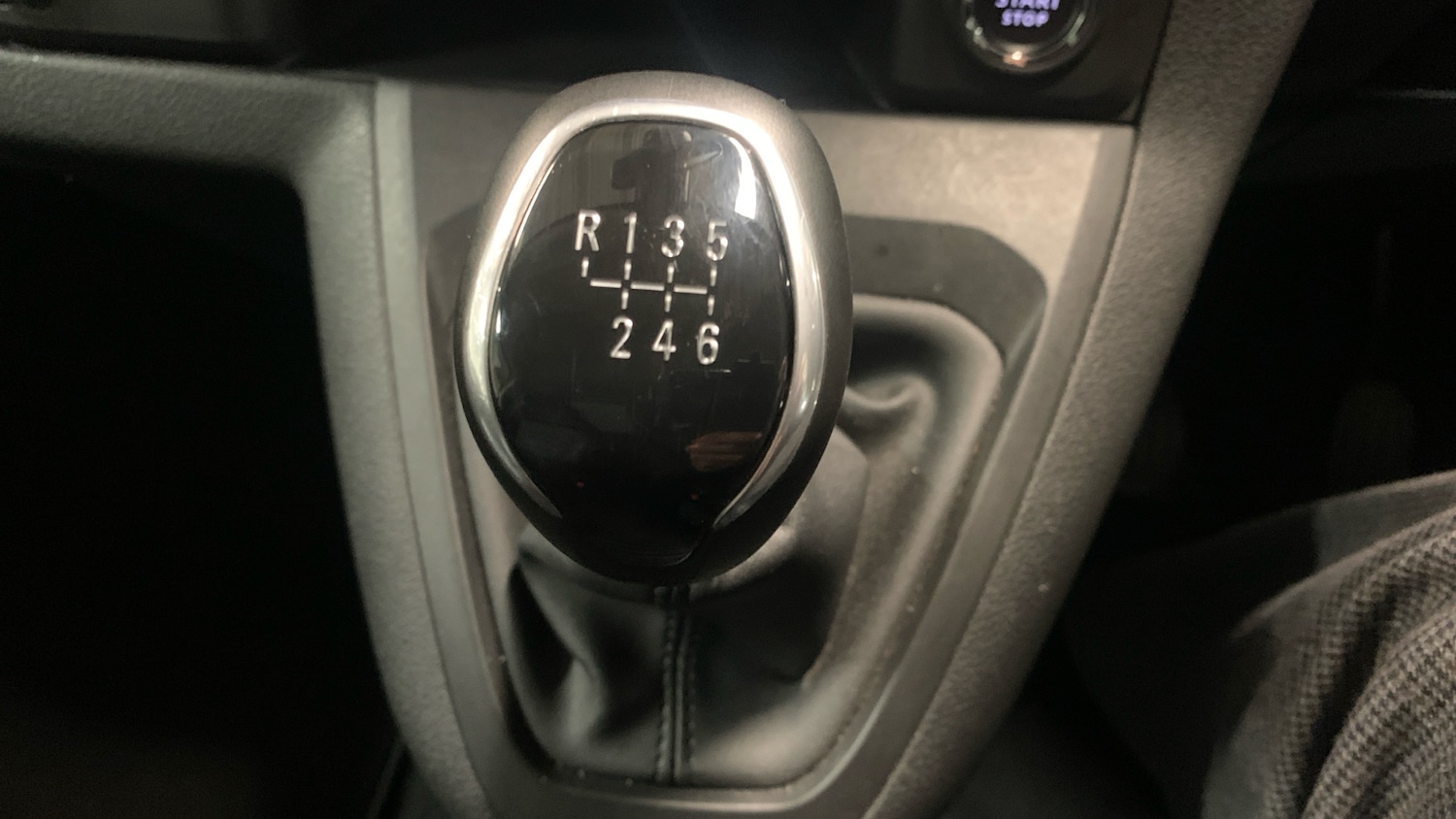 Used Peugeot Traveller 2020 for sale - 76381469: Photo 20