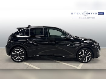 Used Peugeot 208 2025 for sale - 76787604: Photo