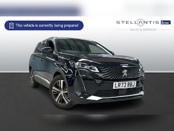 Peugeot 5008 feature image