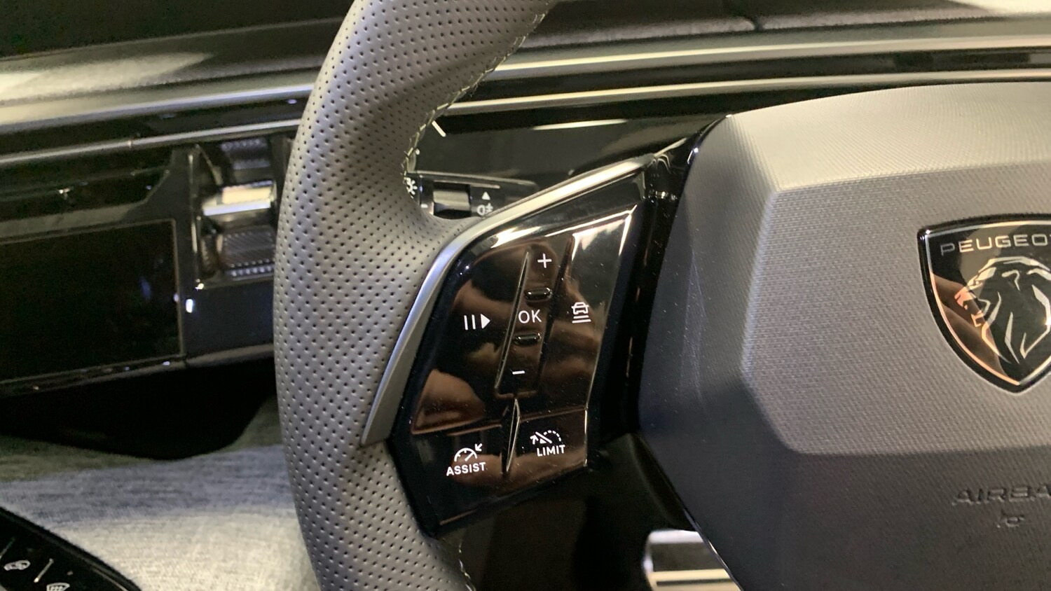 Used Peugeot 5008 2024 for sale - 76043908: Photo 23