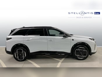 Used Peugeot 5008 2024 for sale - 76043908: Photo 2
