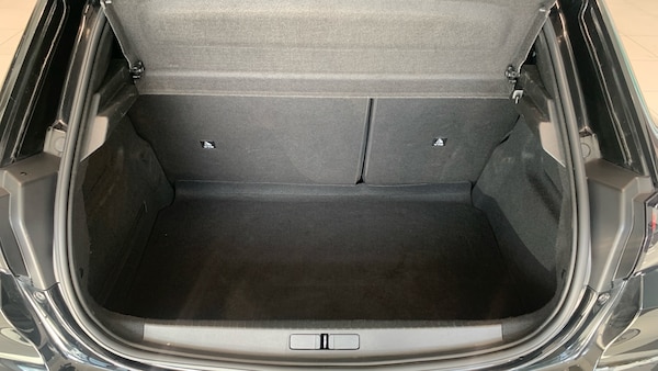 Used Peugeot 208 2023 for sale - 76061527: Photo 19