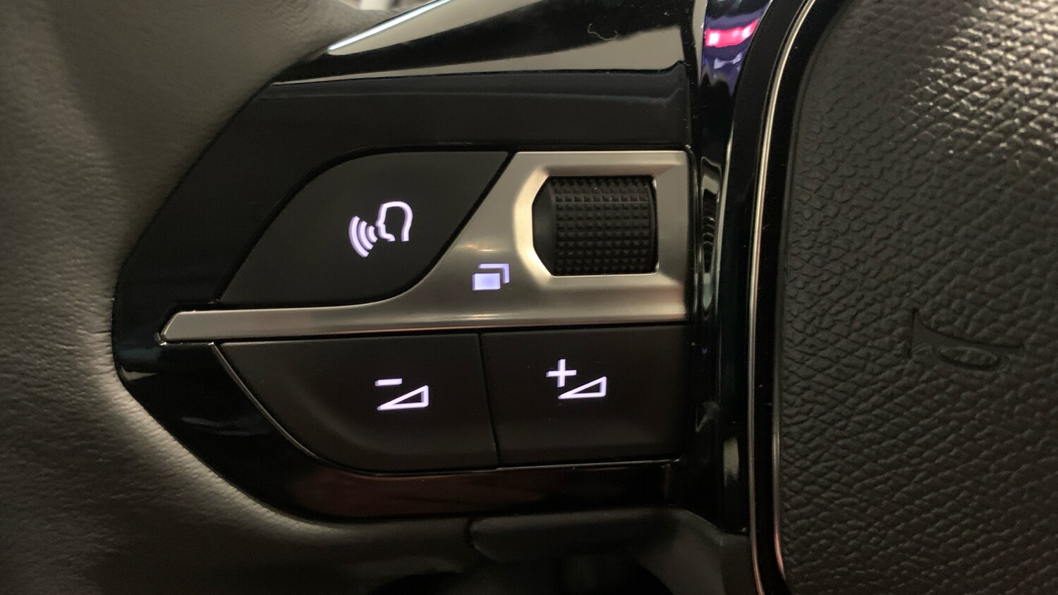 Used Peugeot 208 2024 for sale - 76372205: Photo 23