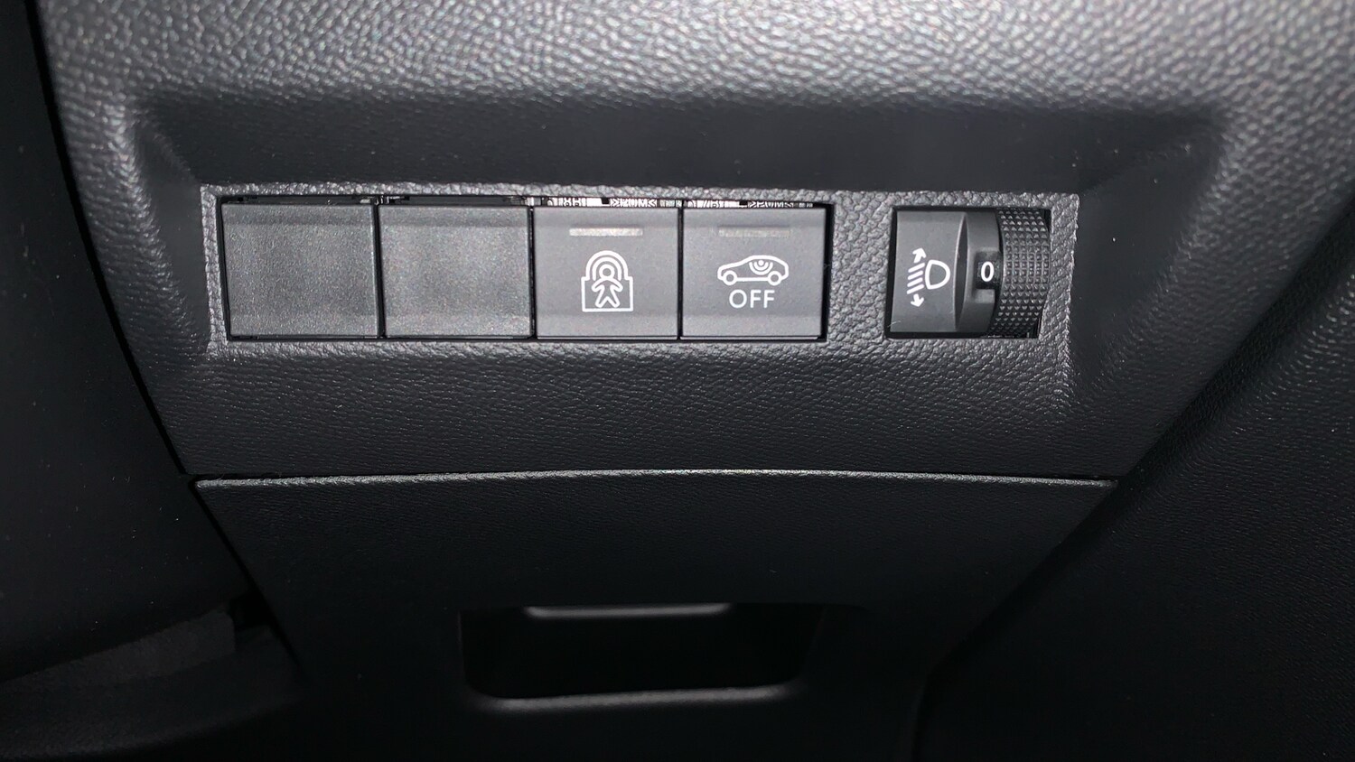 Used Peugeot 208 2024 for sale - 76372205: Photo 34