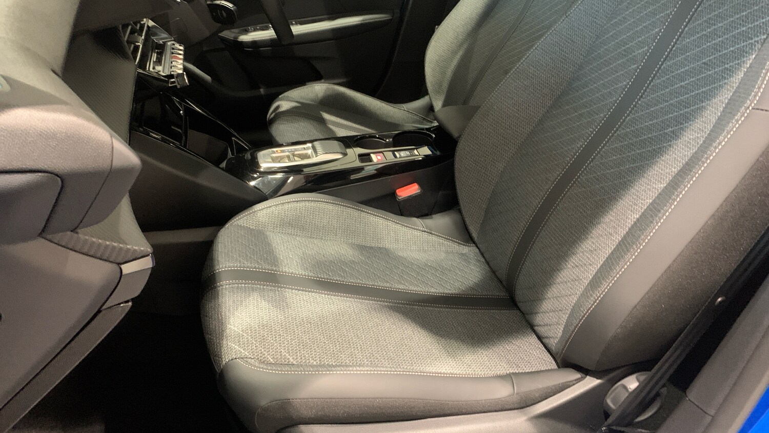 Used Peugeot 208 2024 for sale - 76372205: Photo 38