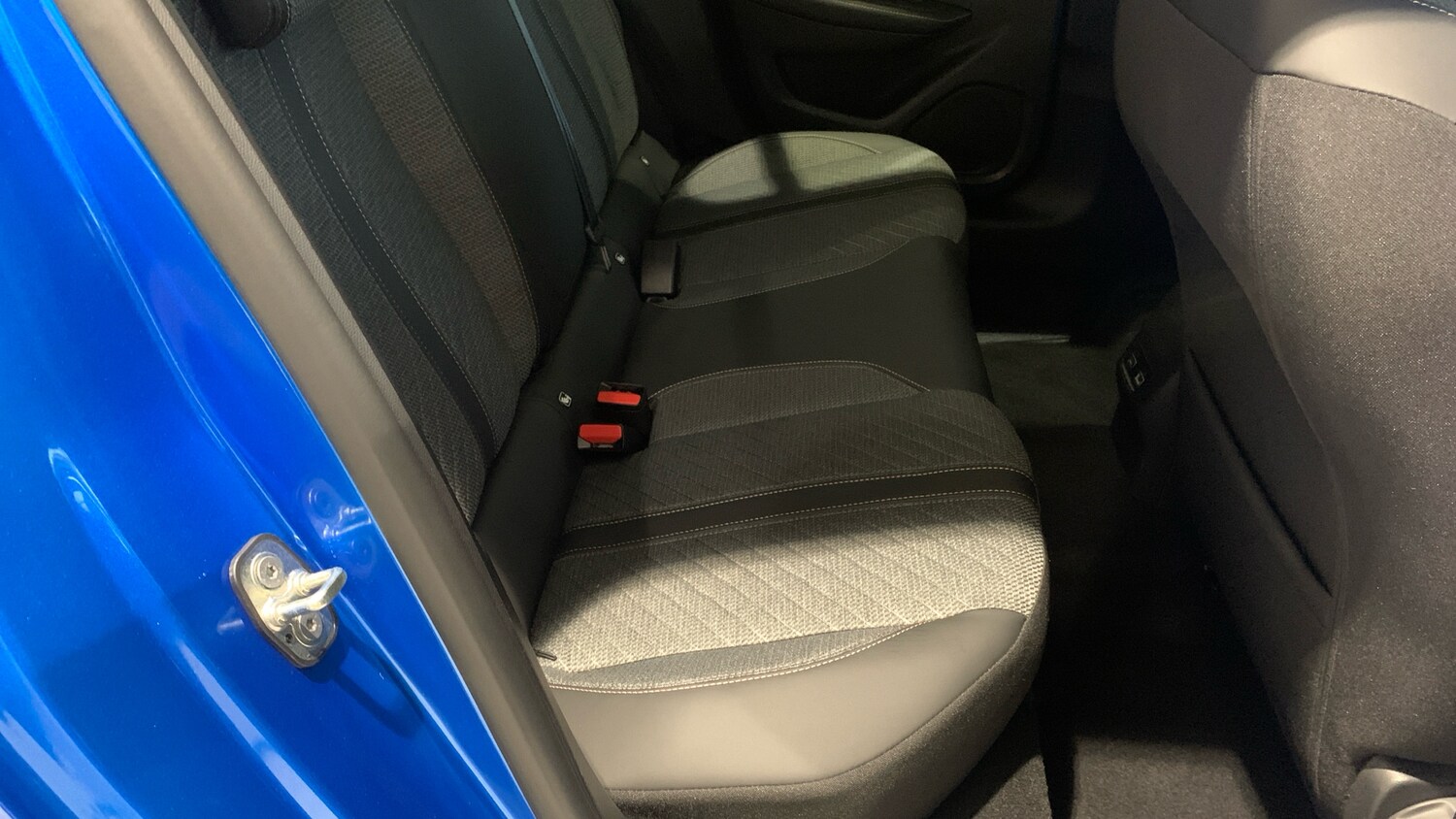 Used Peugeot 208 2024 for sale - 76372205: Photo 43