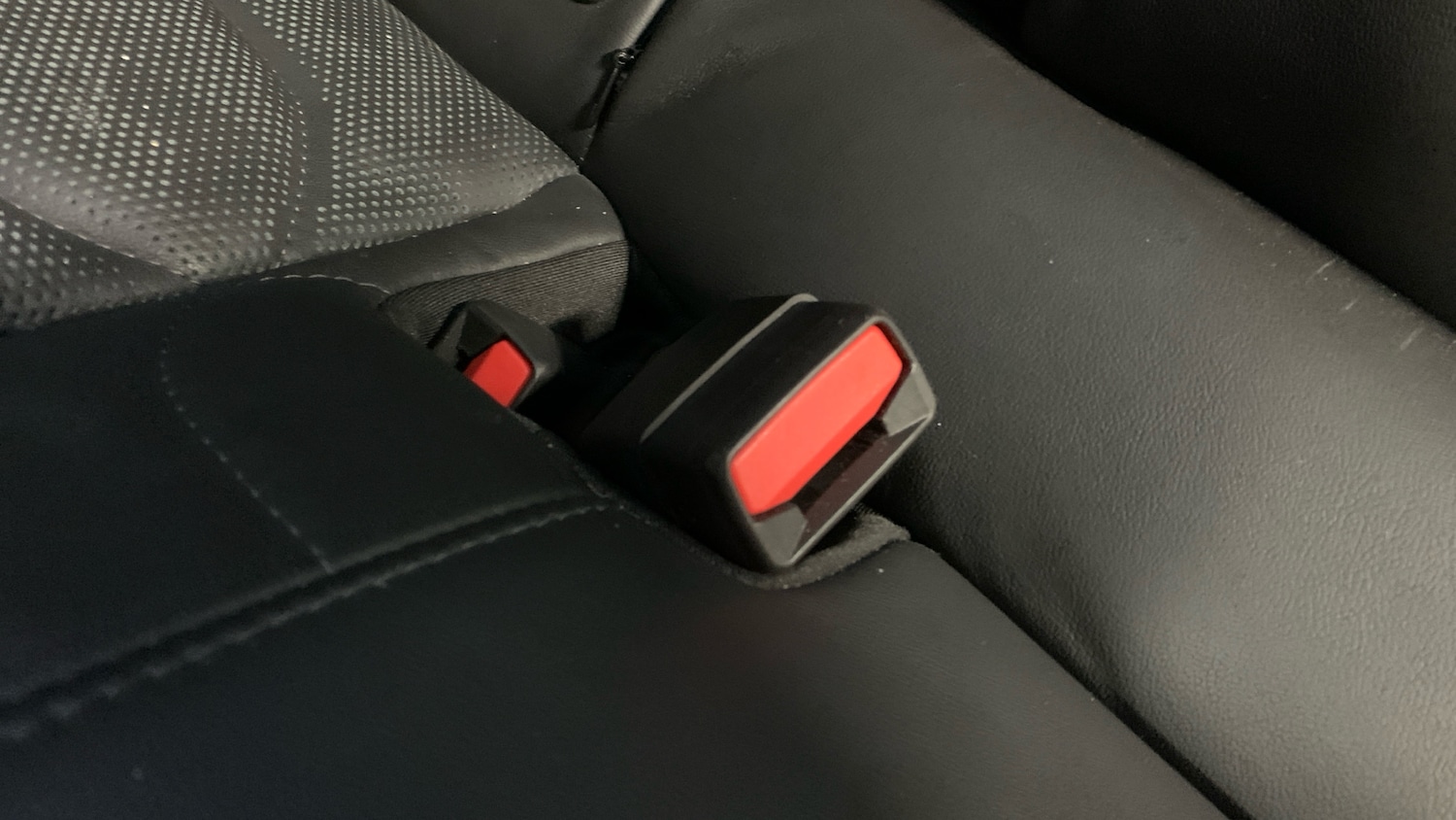 Used Citroen C5 X 2023 for sale - 76716091: Photo 35