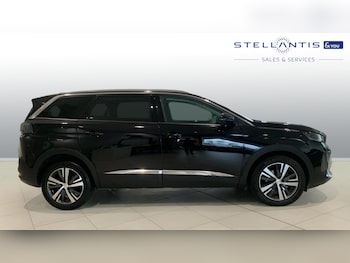 Used Peugeot 5008 2022 for sale - 75432136: Photo