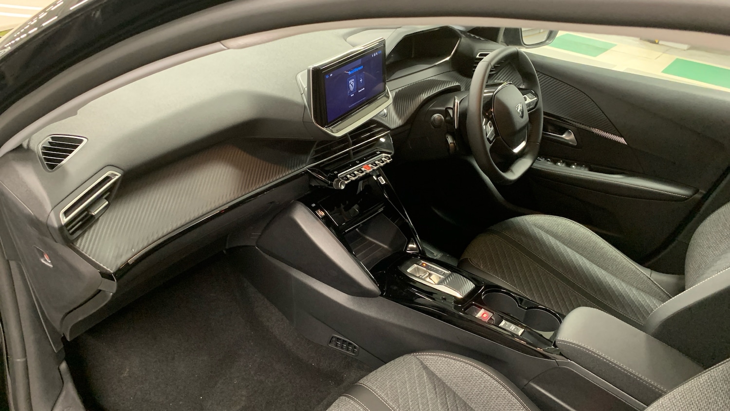 Used Peugeot 208 2025 for sale - 76647088: Photo 12