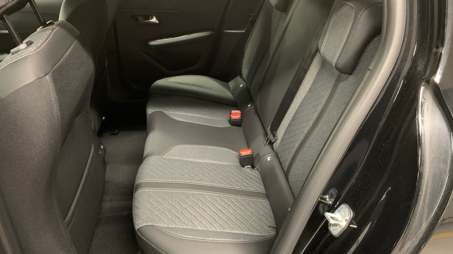 Used Peugeot 208 2025 for sale - 76647088: Photo 33