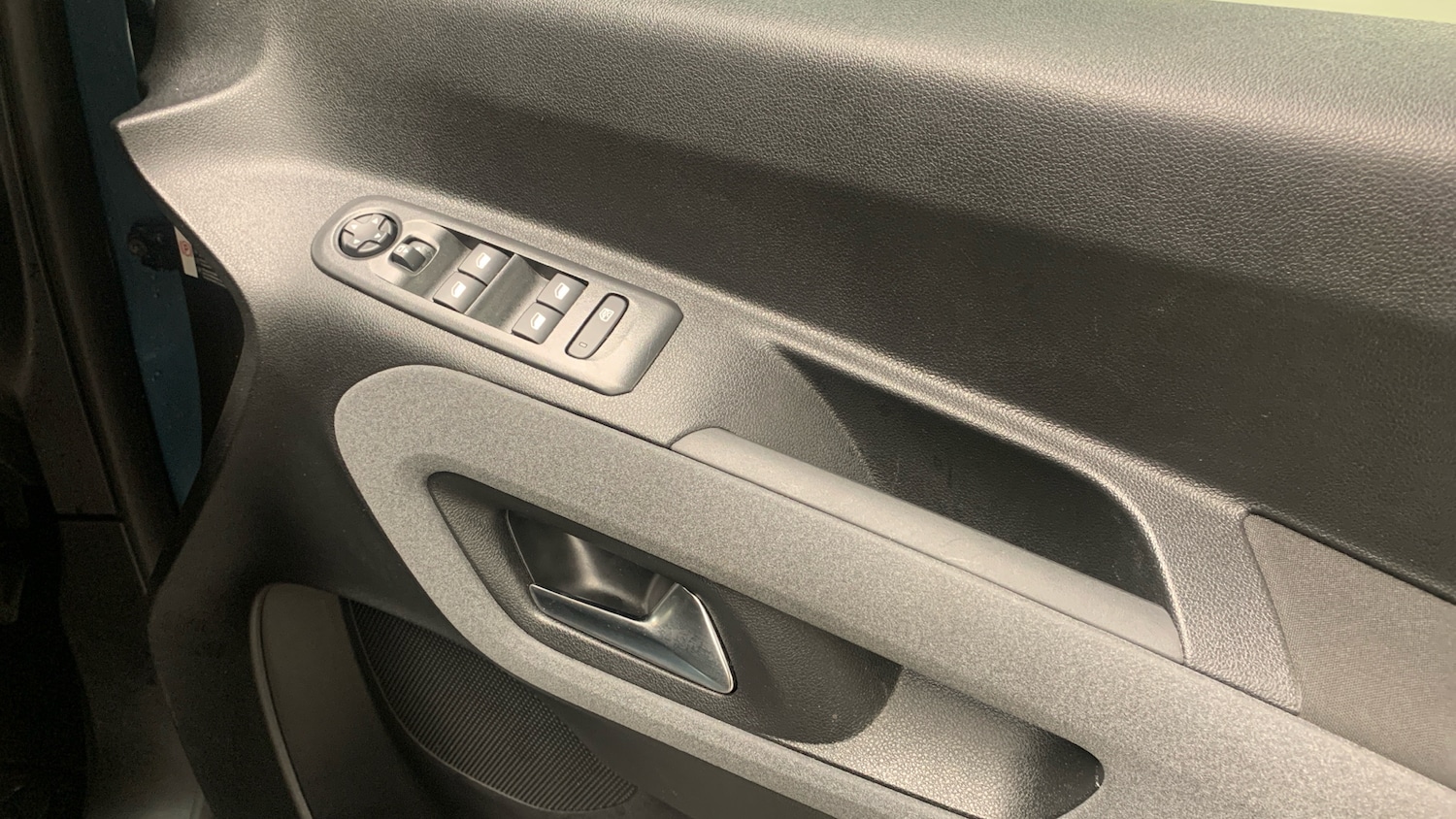 Used Peugeot Rifter 2024 for sale - 76327710: Photo 22