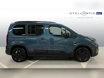 Used Peugeot Rifter 2024 for sale - 76327710: Photo