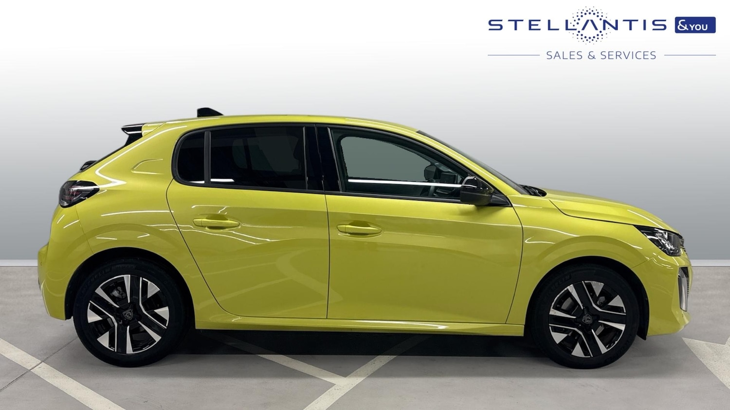 Used Peugeot 208 2024 for sale - 76977332: Photo 2