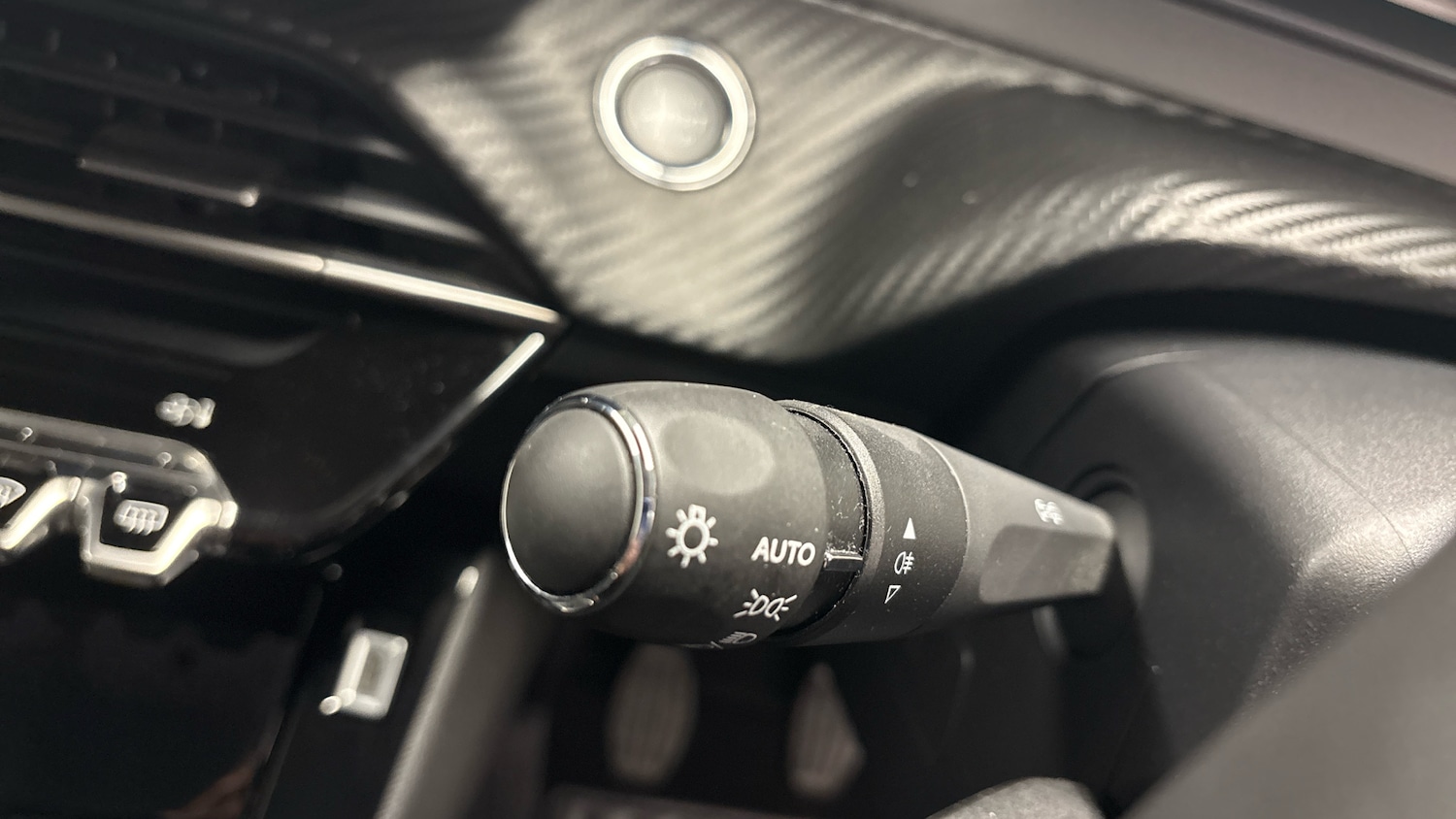 Used Peugeot 208 2024 for sale - 76977332: Photo 27