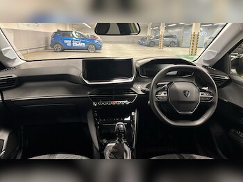 Used Peugeot 208 2024 for sale - 76977332: Photo